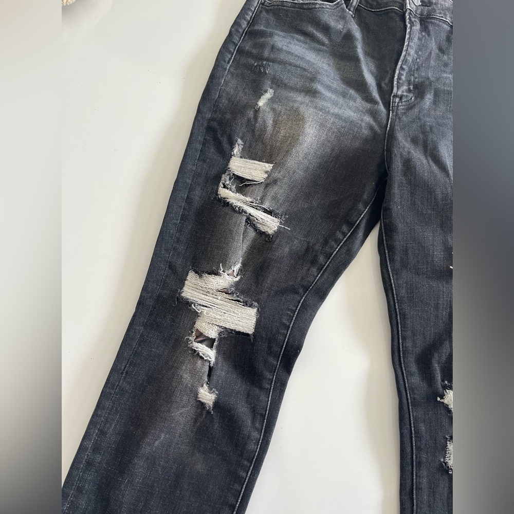 VERVET Black Distressed Boyfriend Jeans with camo cuff - Picture 5 of 9
